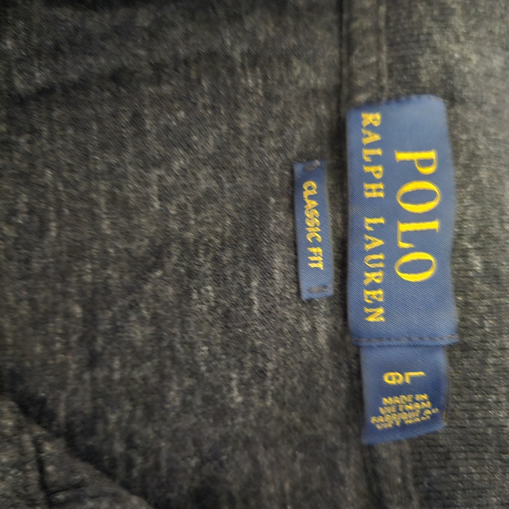 Shirts - Picture 5 of 7
